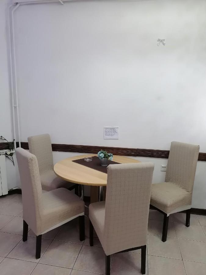 Low Cost Apartment Belgrad Zewnętrze zdjęcie